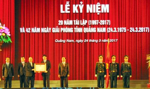 Thủ tướng Nguyễn Xuân Phúc dự Lễ kỷ niệm 20 năm tái lập tỉnh và 42 năm ngày giải phóng tỉnh Quảng Nam. (Thời sự đêm 24/3/2017)